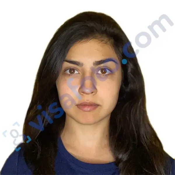 Example of a US passport photo