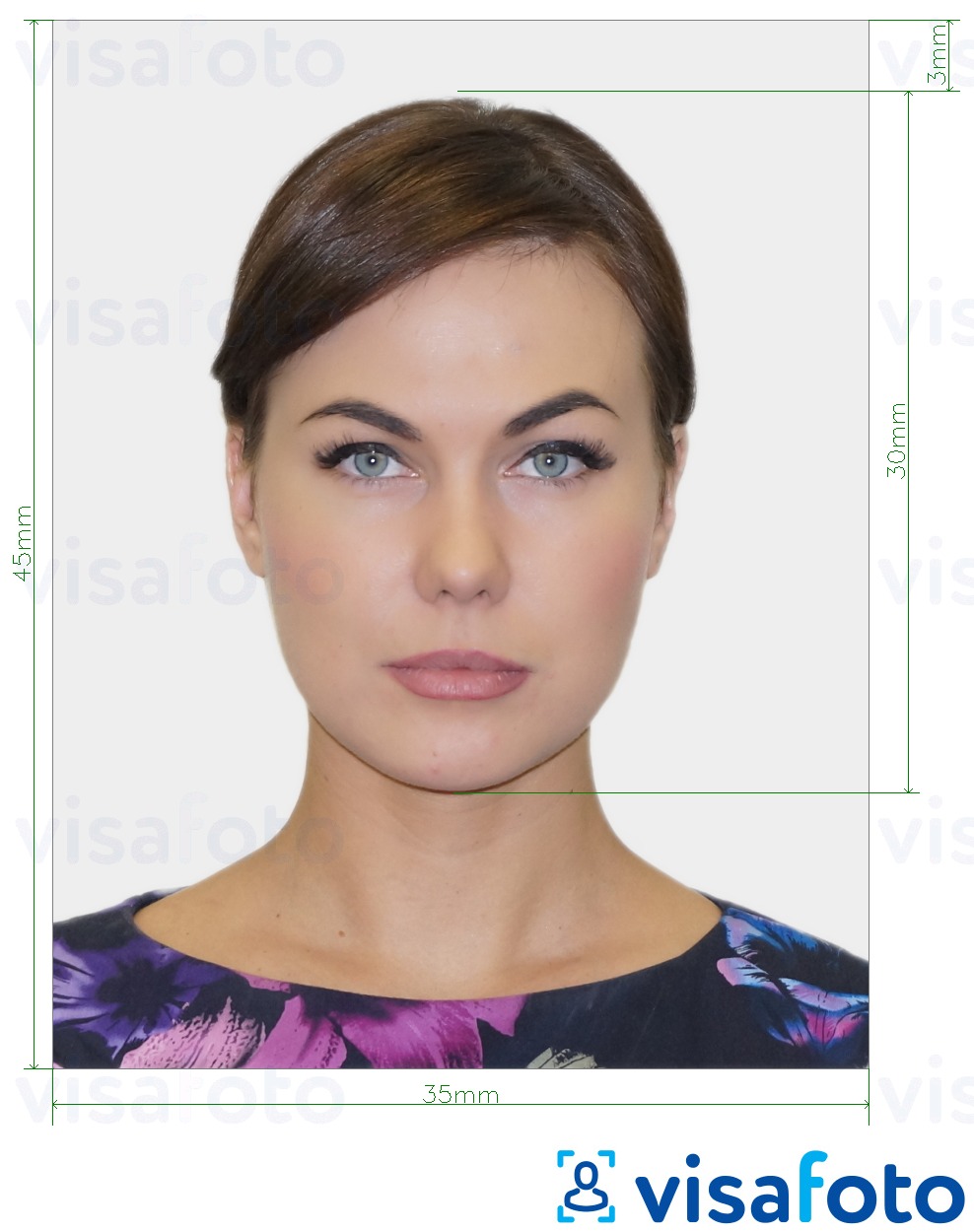 Example of photo for Bulgaria passport 35x45 mm with exact size specification