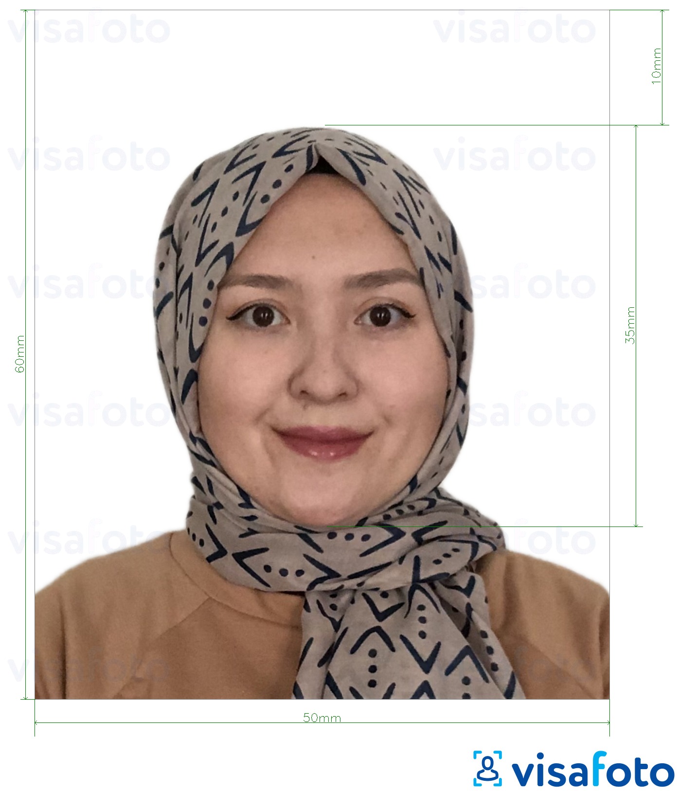 Voorbeeld van foto voor Turkmenistan visum 5x6 cm (50x60 mm) met exacte maatspecificatie