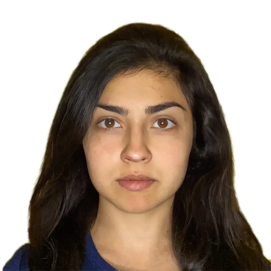 Example of a 4x4 cm passport photo