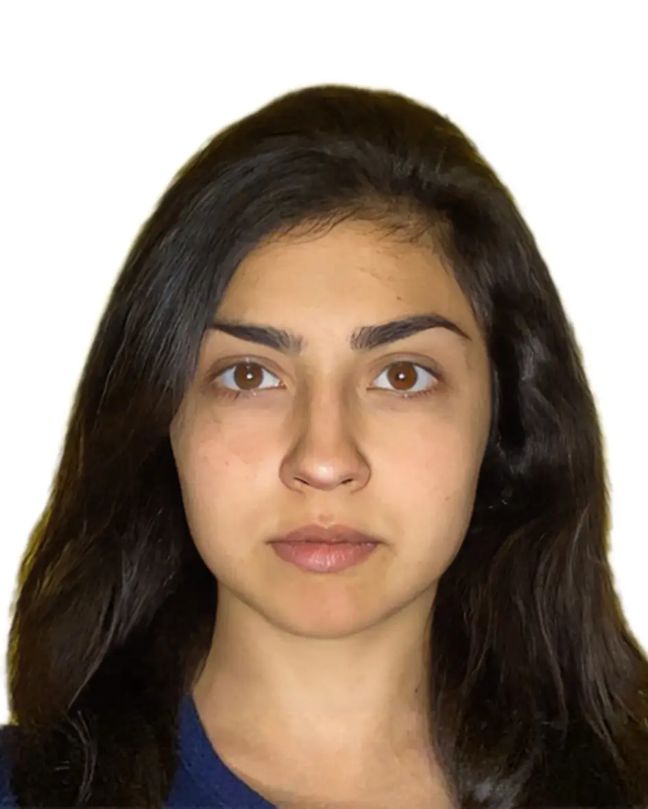 Example of a 4x5 cm passport photo