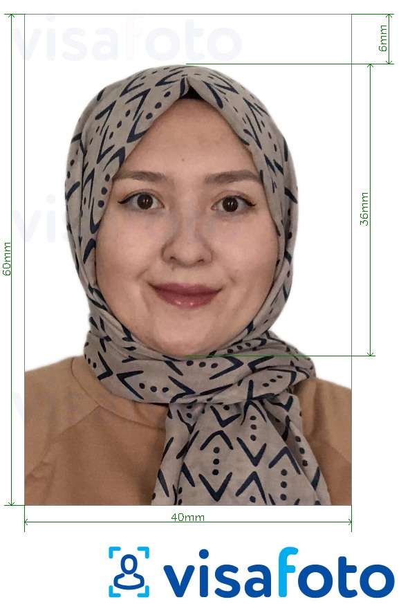 Example of photo for Indonesia visa 40x60 mm with exact size specification