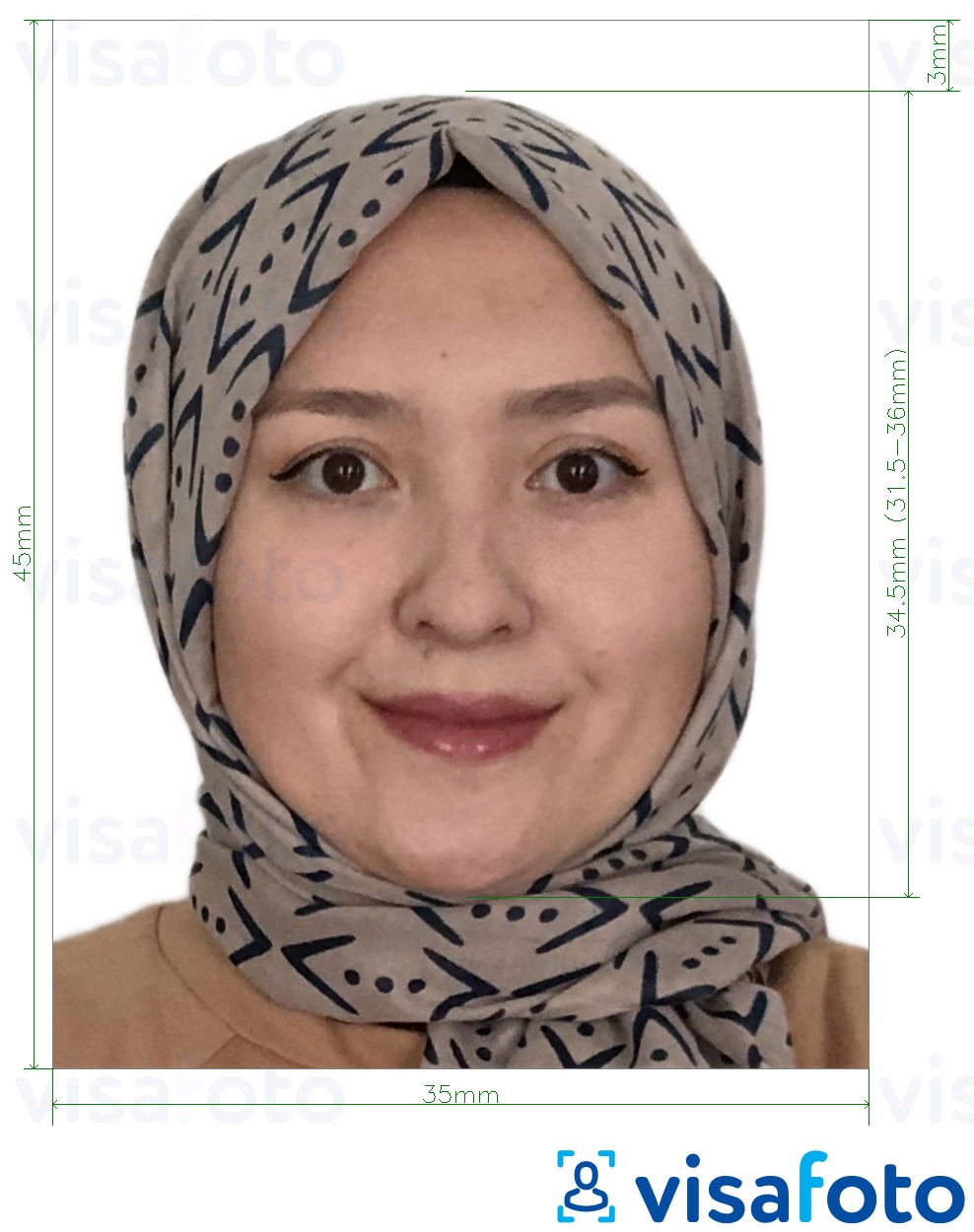 Example of photo for Tajikistan passport 3.5x4.5 cm (35x45 mm) with exact size specification