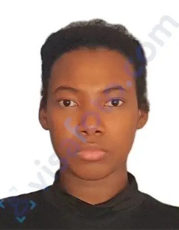 Example of a Nigerian passport photo