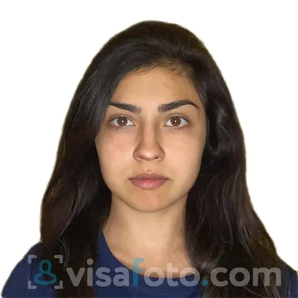 Example of a Uganda visa photo